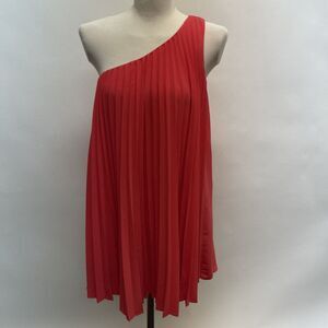 Trina Turk Women's Accordion Dress Salmon Pink Small Off Shoulder NWT